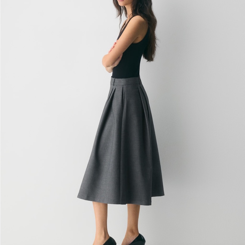 Enterprise Skirt (see matching Headline Bustier listed) - Picture 2 of 10